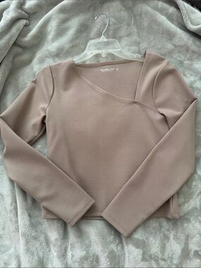 Abercrombie & Fitch Mauve-Taupe Asymmetric Long-Sleeve Top